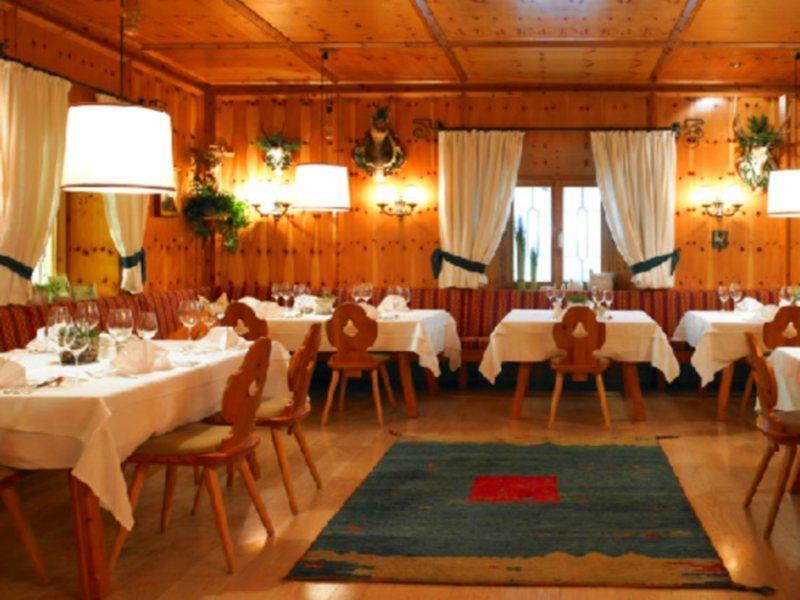 Raffl'S Tyrol Hotel 장크트안톤암아를베르크 외부 사진